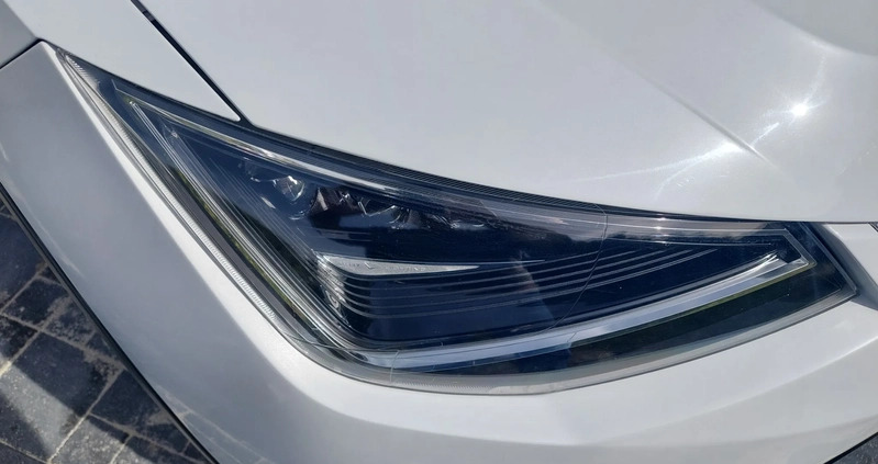 Seat Arona cena 52700 przebieg: 28100, rok produkcji 2019 z Niepołomice małe 211